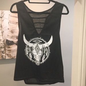NWOT BULL SKULL TANK TOP